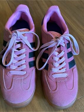 adidas Gazelle Indoor Pink Suede Sneakers Women’s 6.5